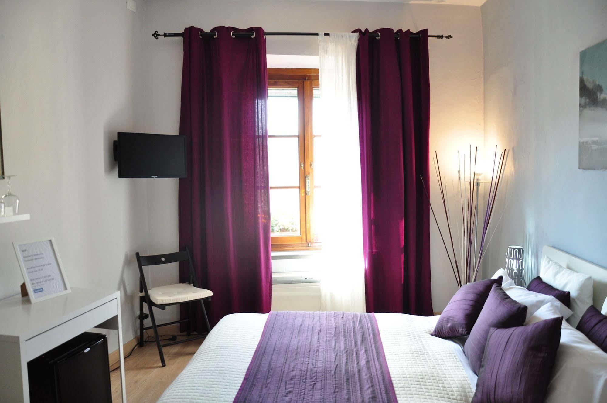 At Home Bed And Breakfast Lucca Exterior photo